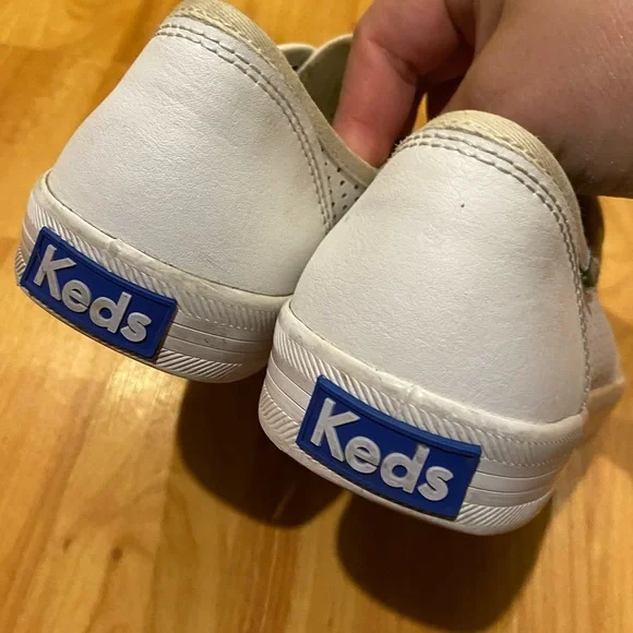 Keds white perforated leather lace up sneakers Size 6.5 - Picture 4 of 7
